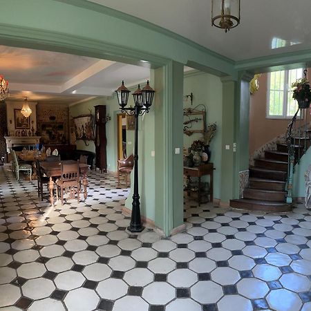 Ravenel Le Temps D'Un Reve Bed & Breakfast エクステリア 写真